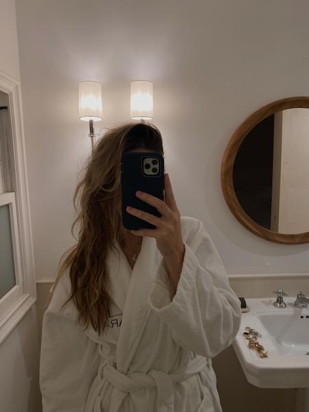Shower. Cream. Breathe. Repeat: My 3-Second Morning and Night Muscle Ritual