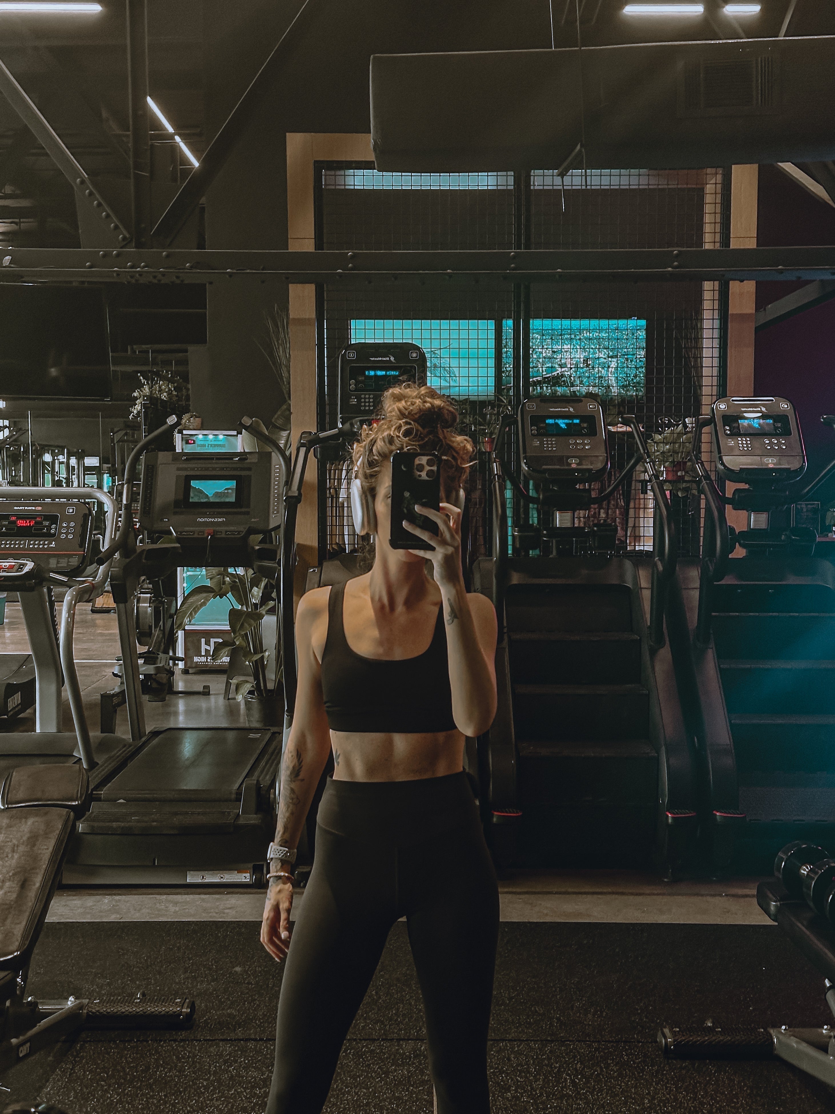 Didn’t Work Out This Week — But Thanks to DermaFit, I Still Got the Mirror Selfie.